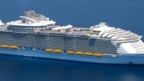 World’s Largest Cruise Ship Cozumel