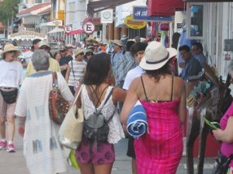 Moises JH Tono Lopez Gentrification Touristification Cozumel